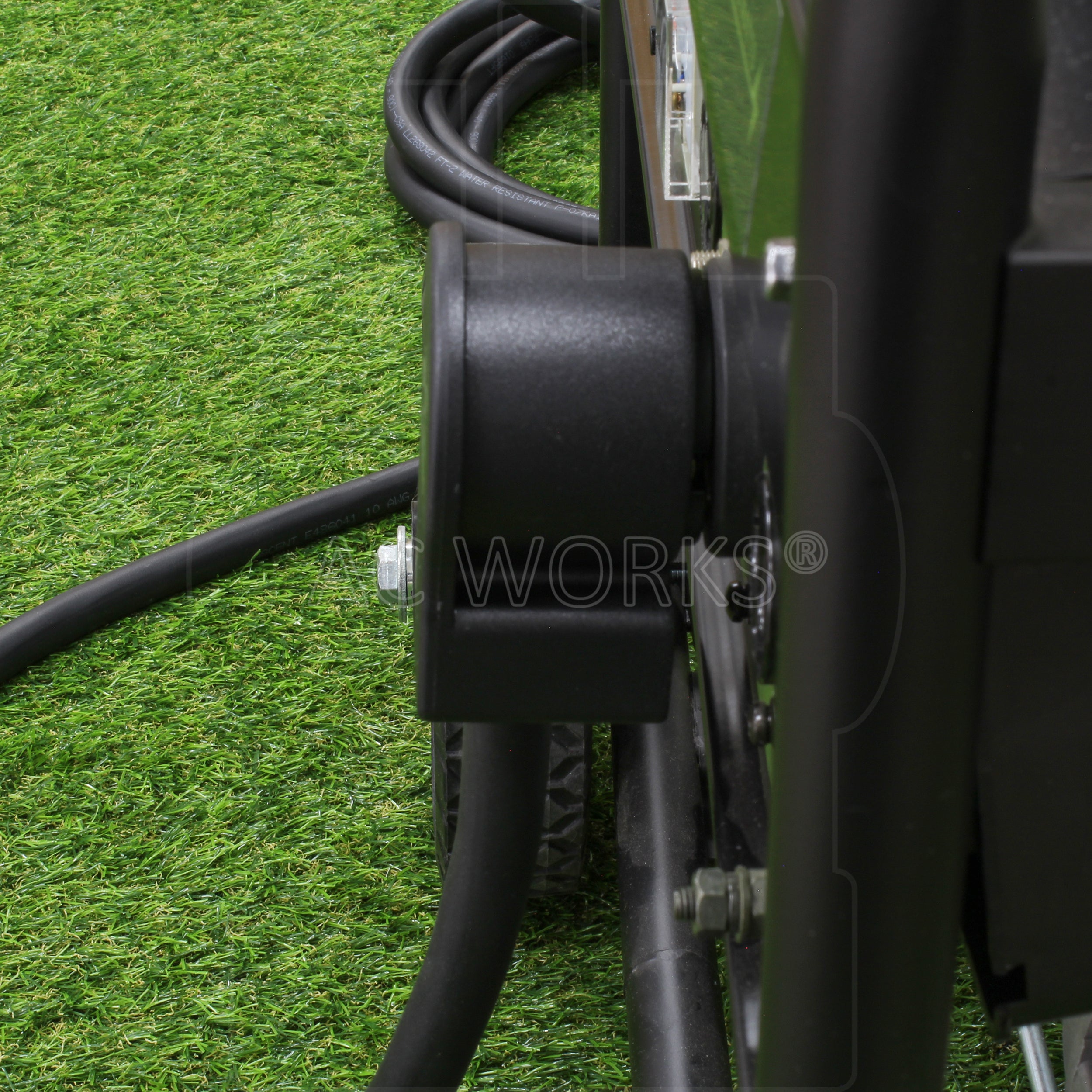 Right angle plug attached to generator outlet