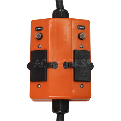 PDU outlet box with 20A circuit breakers